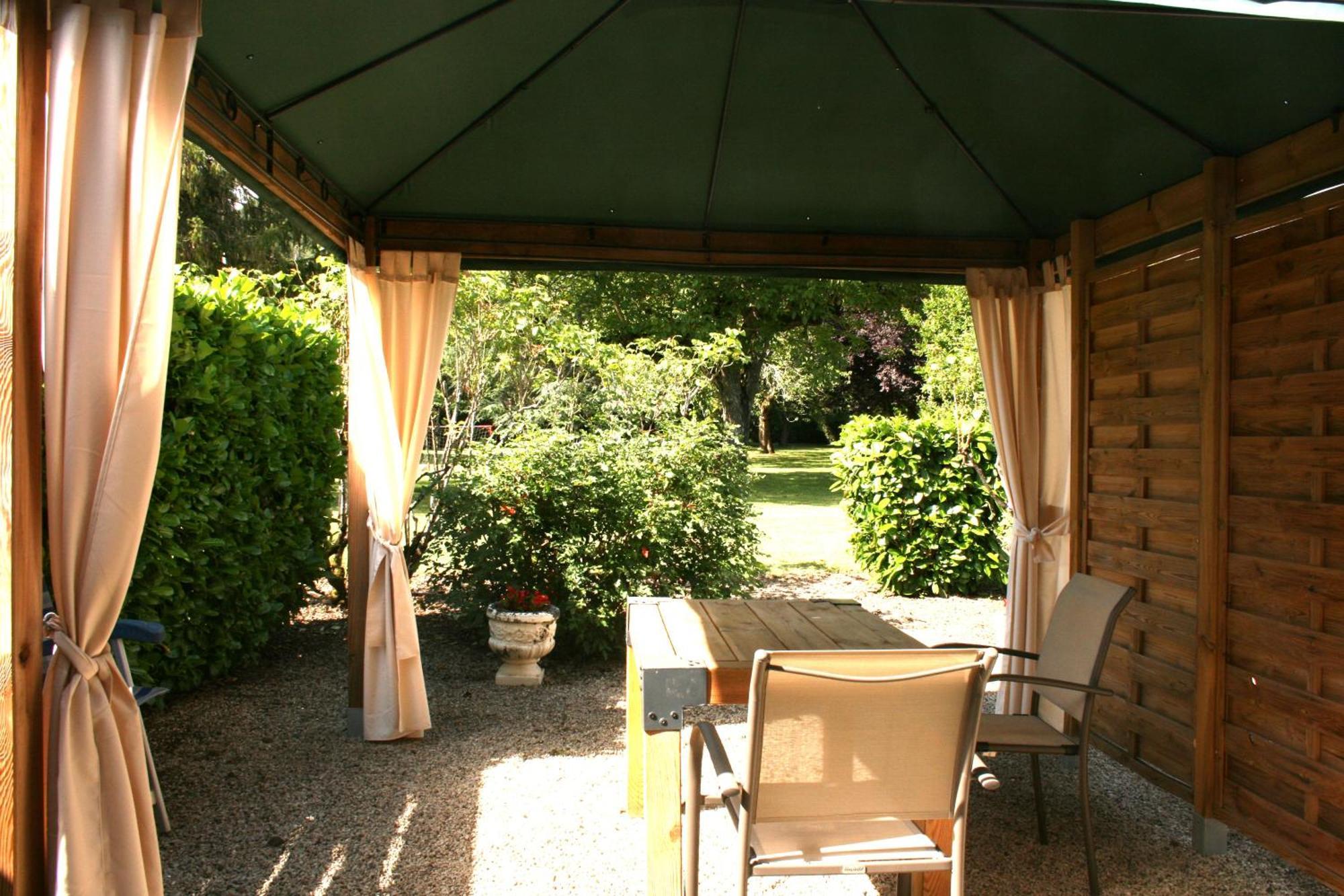 Domaine Des Hirondelles Villa Saint-Vincent-de-Cosse ภายนอก รูปภาพ