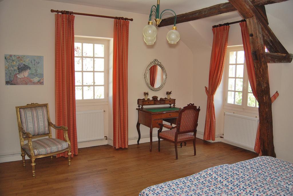 Domaine Des Hirondelles Villa Saint-Vincent-de-Cosse ห้อง รูปภาพ